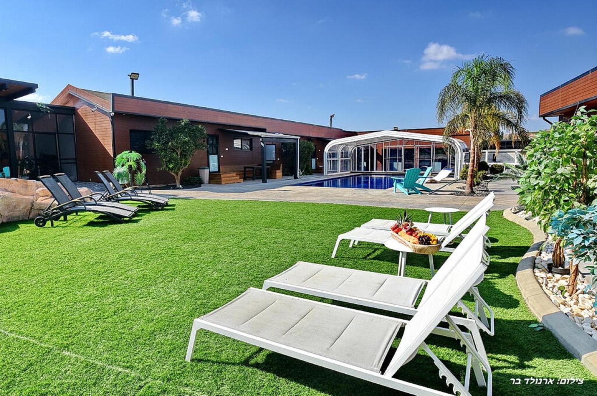 אוטופיה בצפון - מתחם אירוח מפואר Hotel Dalton Bagian luar foto