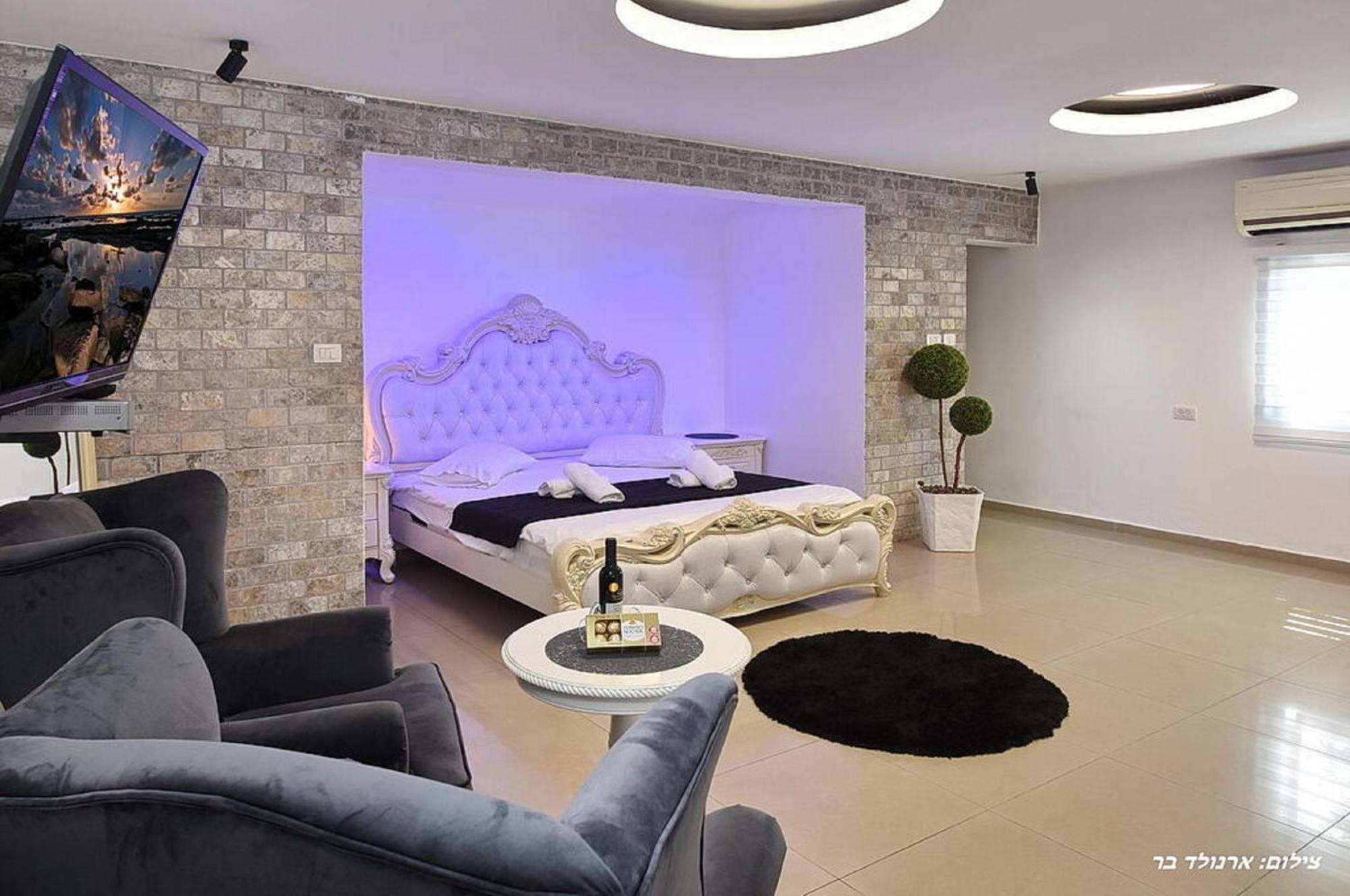 אוטופיה בצפון - מתחם אירוח מפואר Hotel Dalton Bagian luar foto