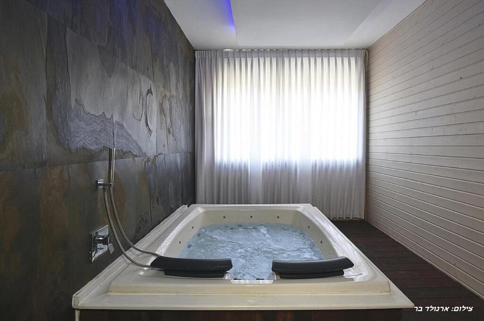 אוטופיה בצפון - מתחם אירוח מפואר Hotel Dalton Bagian luar foto